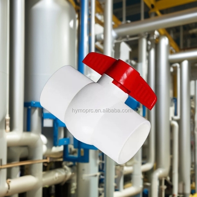 ASTM DIN standaard witte PVC kogelklep in alle maten met 1,5 inch grootte en rood handvat