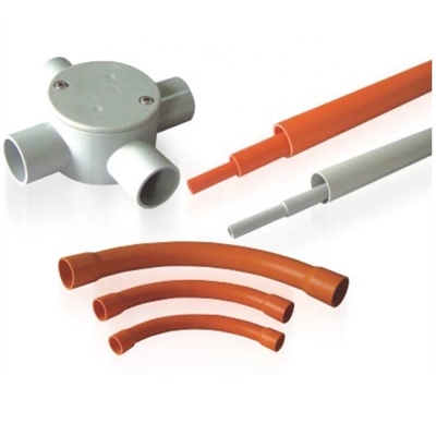 Gratis monster elektrische bedradingsleidingen met DIN-standaard PVC-elektrische buis 20 mm