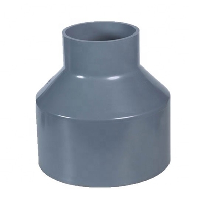 PVC-installaties voor sanitair en sanitaire installaties Duurzame plastic buizen en accessoires met standaardlengte