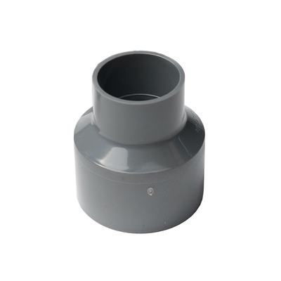 PVC-installaties voor sanitair en sanitaire installaties Duurzame plastic buizen en accessoires met standaardlengte