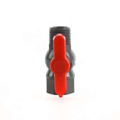 2 inch Vrouwelijk Mannelijk PVC-kogelventil voor gietvorming vanaf de productie bij een druk van 1,0 MPA