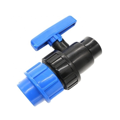 Vervaardiging van kunststofkleppen Langdurige 32 mm blauwe PP-compressiekleppen voor irrigatie