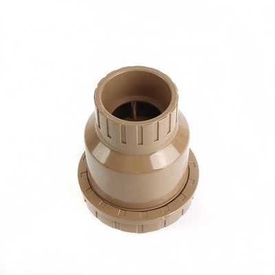 Plastic Valve 1 inch Bruin Kleur Verticale PVC Ball Check Valve met druk 1.0MPA